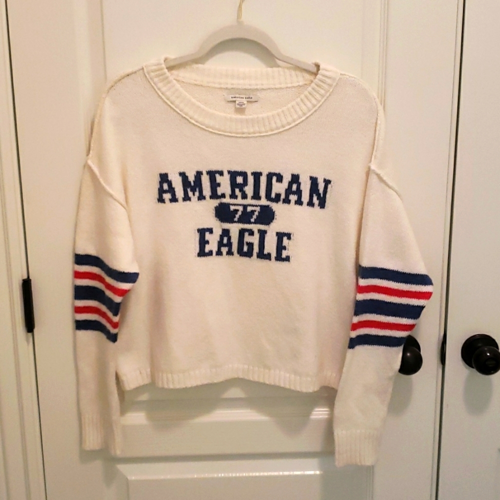 American Eagle Sweater